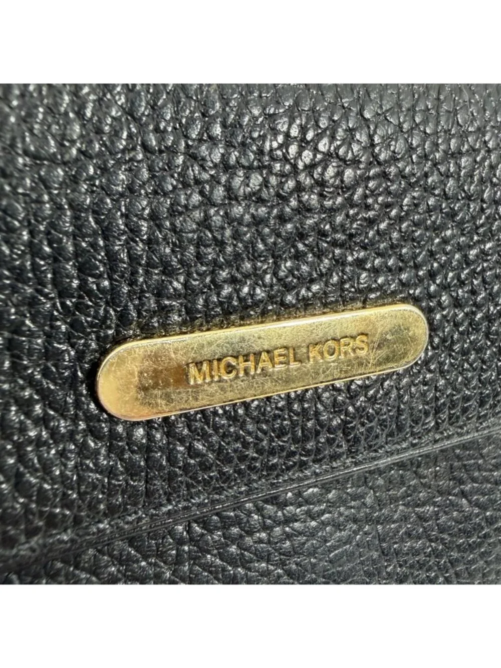 Michael Kors Bi-fold Black Leather Credit Card Bills Wallet Clutch, Snap Closure